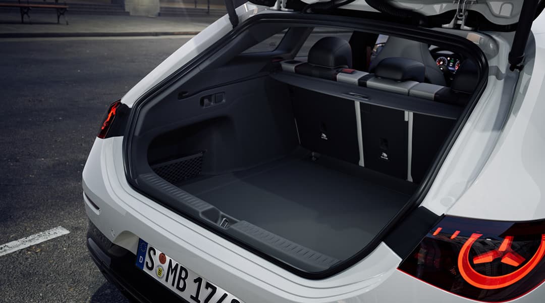 geöffneter Kofferraum des CLA Shooting Brake