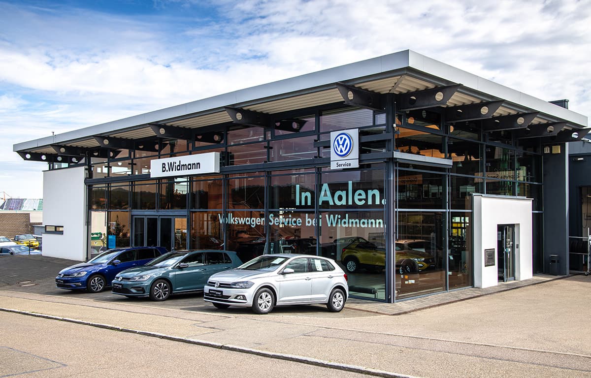 Unser Volkswagen Autohaus in Aalen von außen.