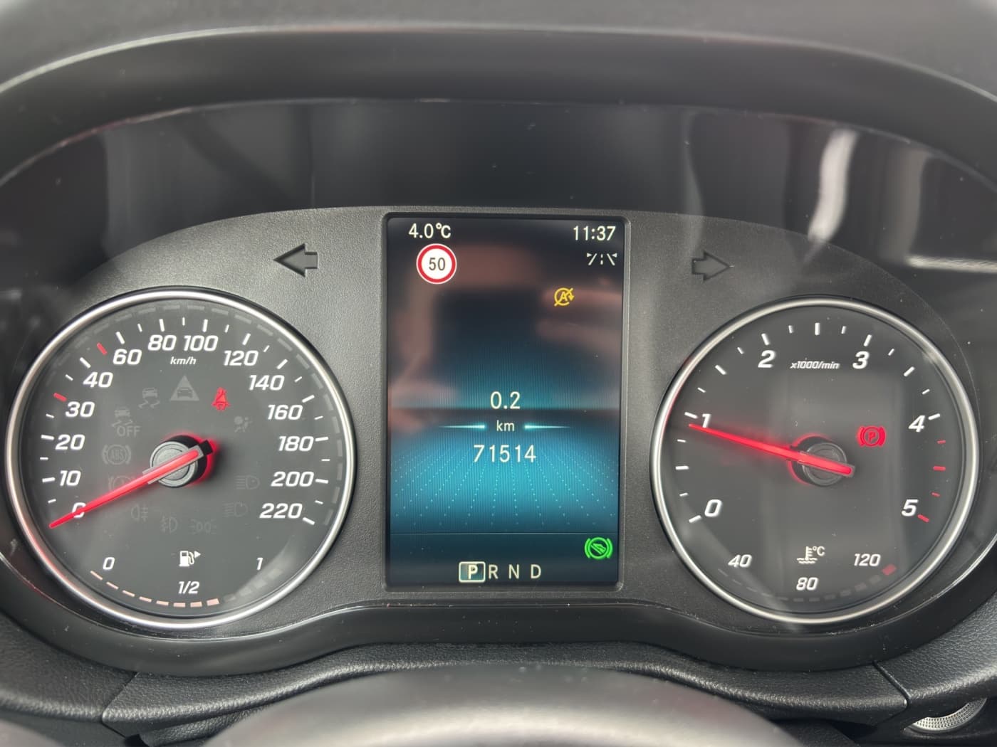 Mercedes-Benz T 180 d PROGRESSIVE Standard Bild 11