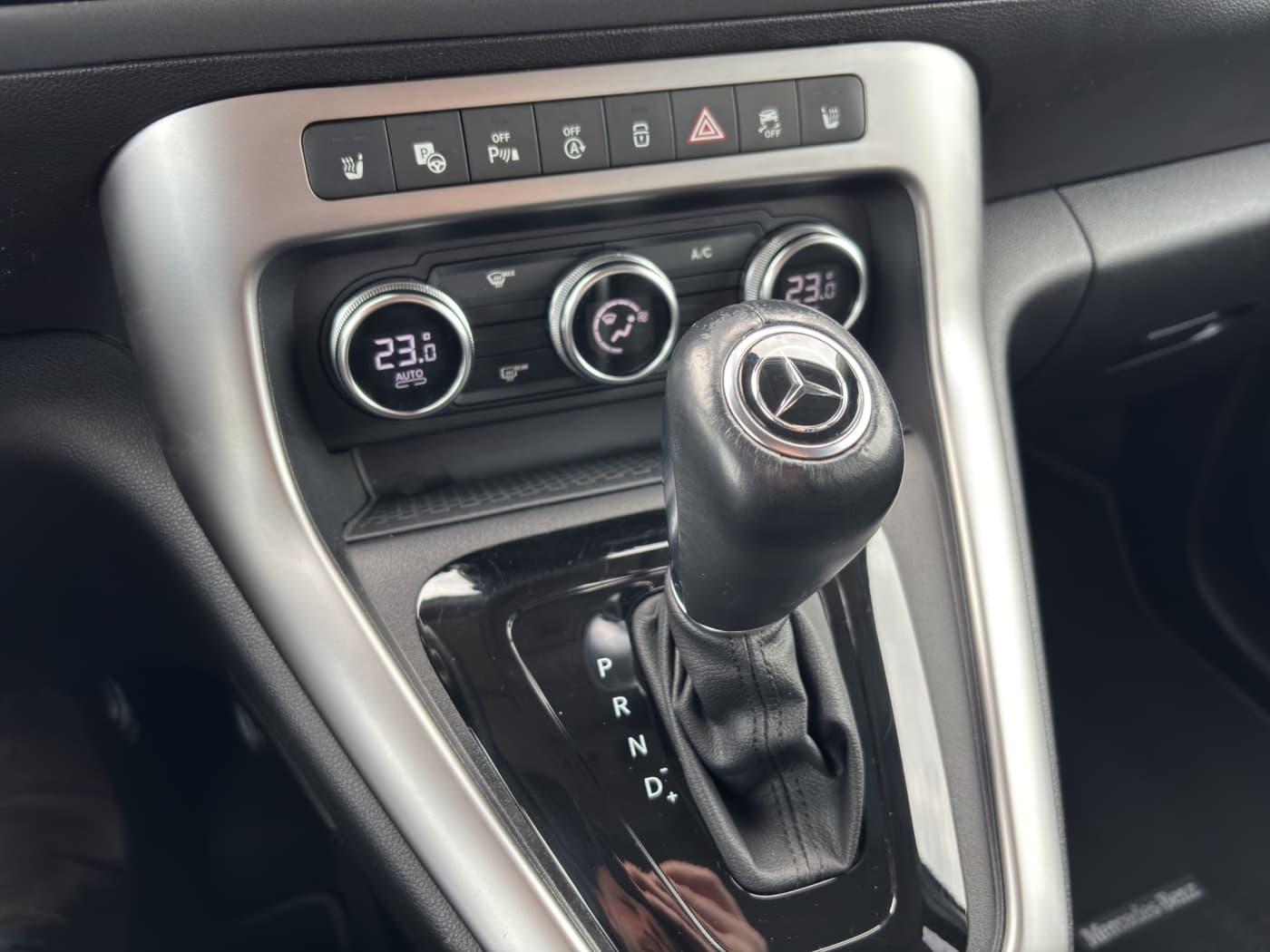 Mercedes-Benz T 180 d PROGRESSIVE Standard Bild 13