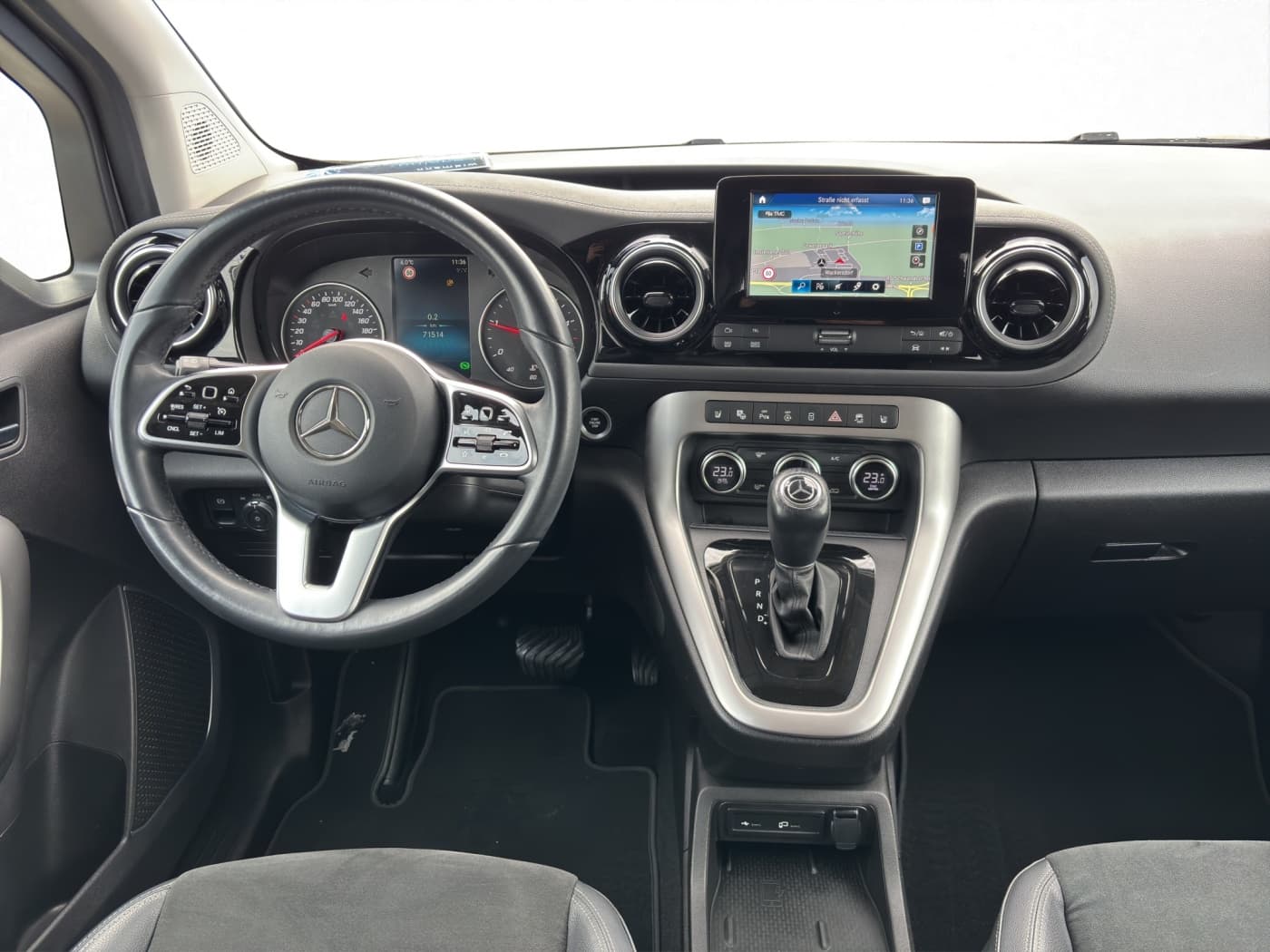 Mercedes-Benz T 180 d PROGRESSIVE Standard Bild 9