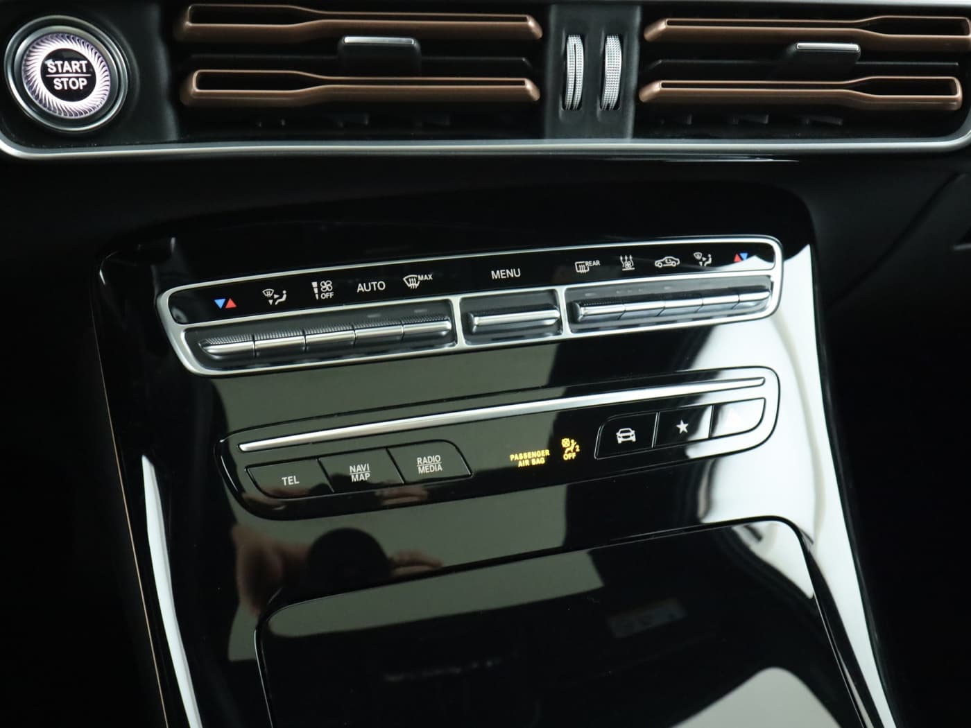 Mercedes-Benz EQC 400 4M Bild 14