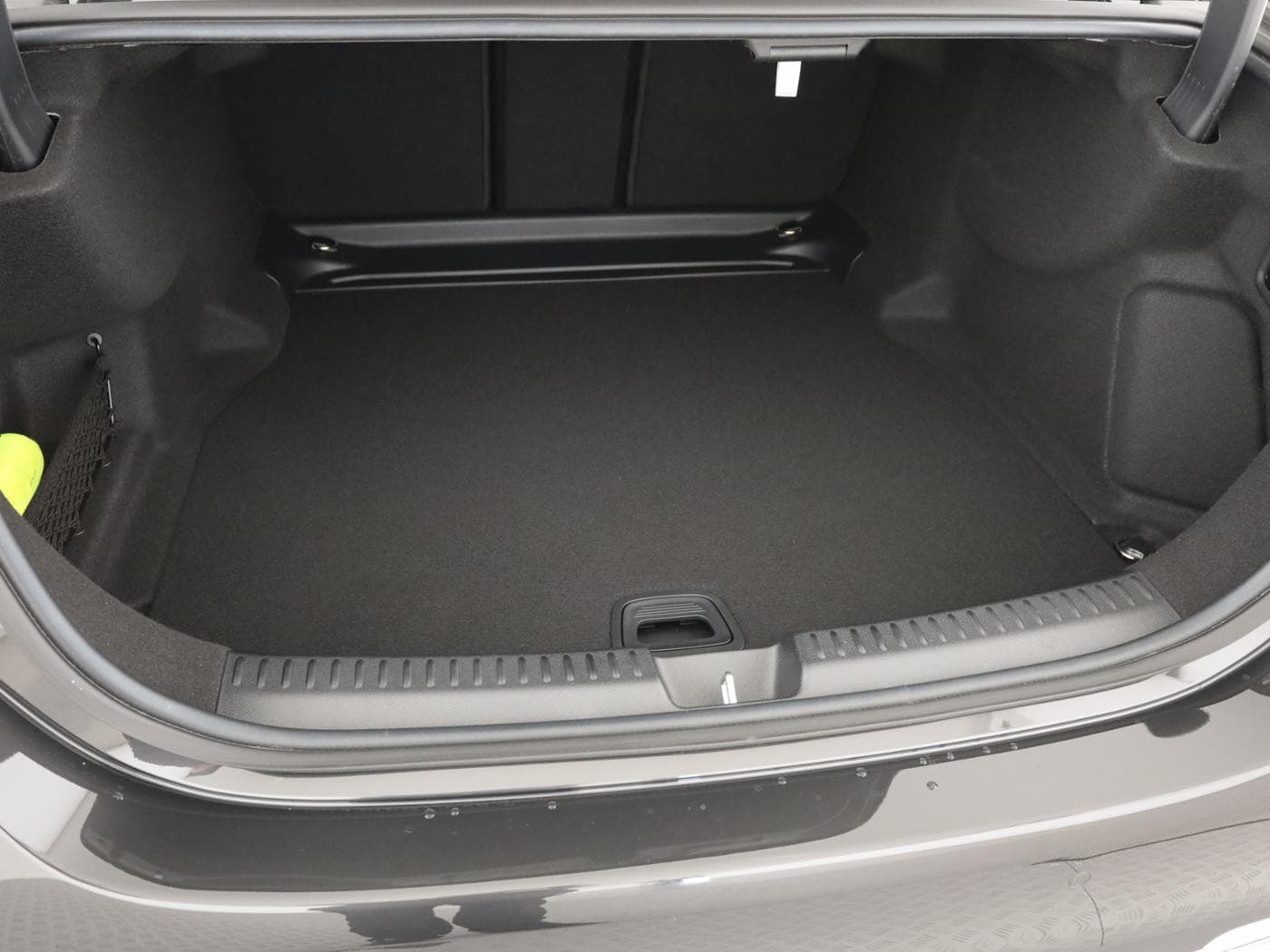 Mercedes-Benz E 200 Bild 22