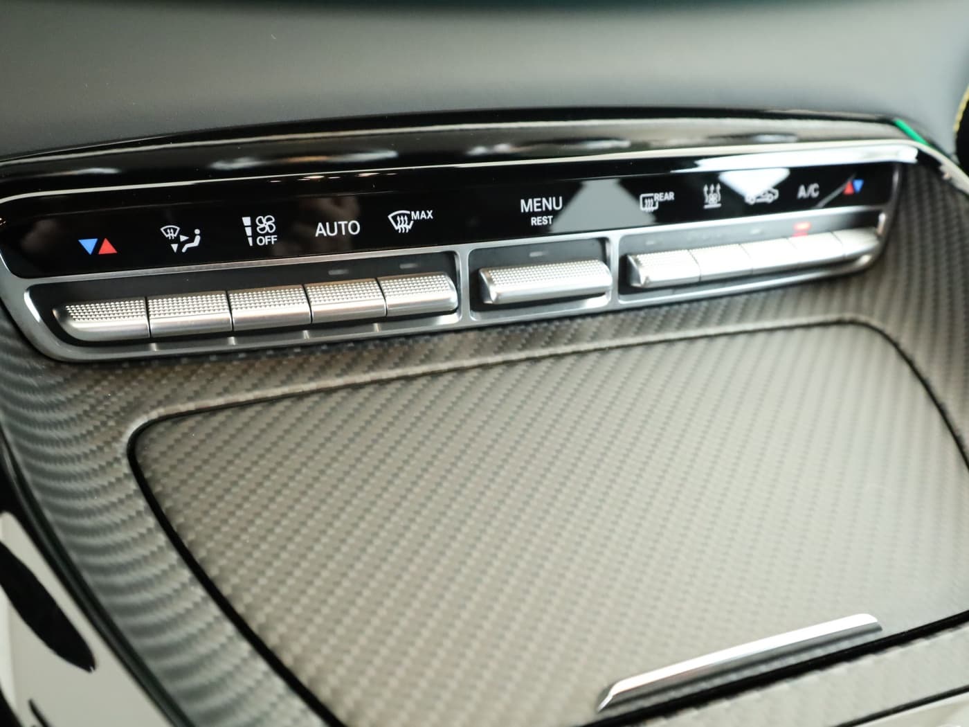 Mercedes-Benz AMG GT 63 S E PERFORMANCE Bild 14