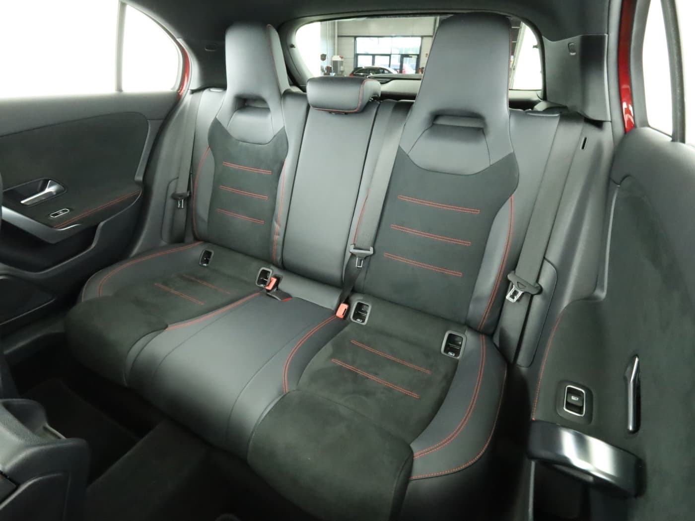 Mercedes-Benz A 250 e Bild 18