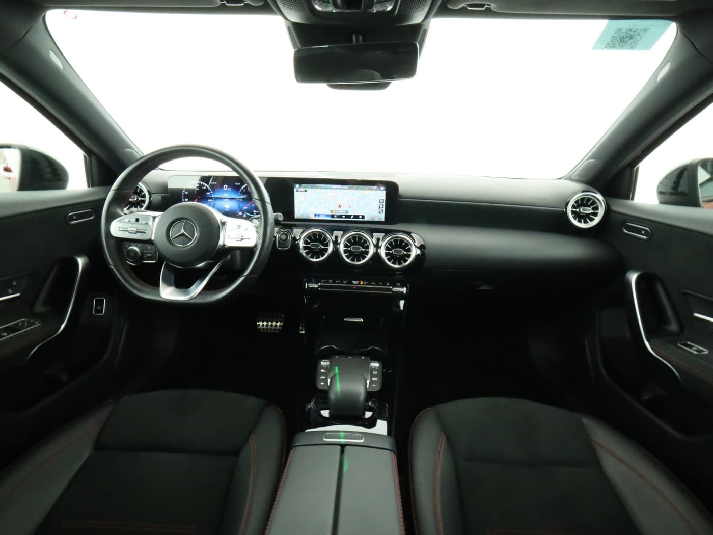 Mercedes-Benz A 250 e Bild 19
