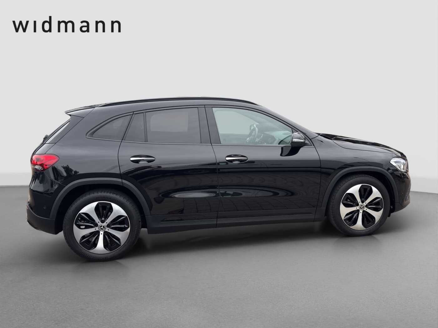 Mercedes-Benz GLA 180 Bild 6