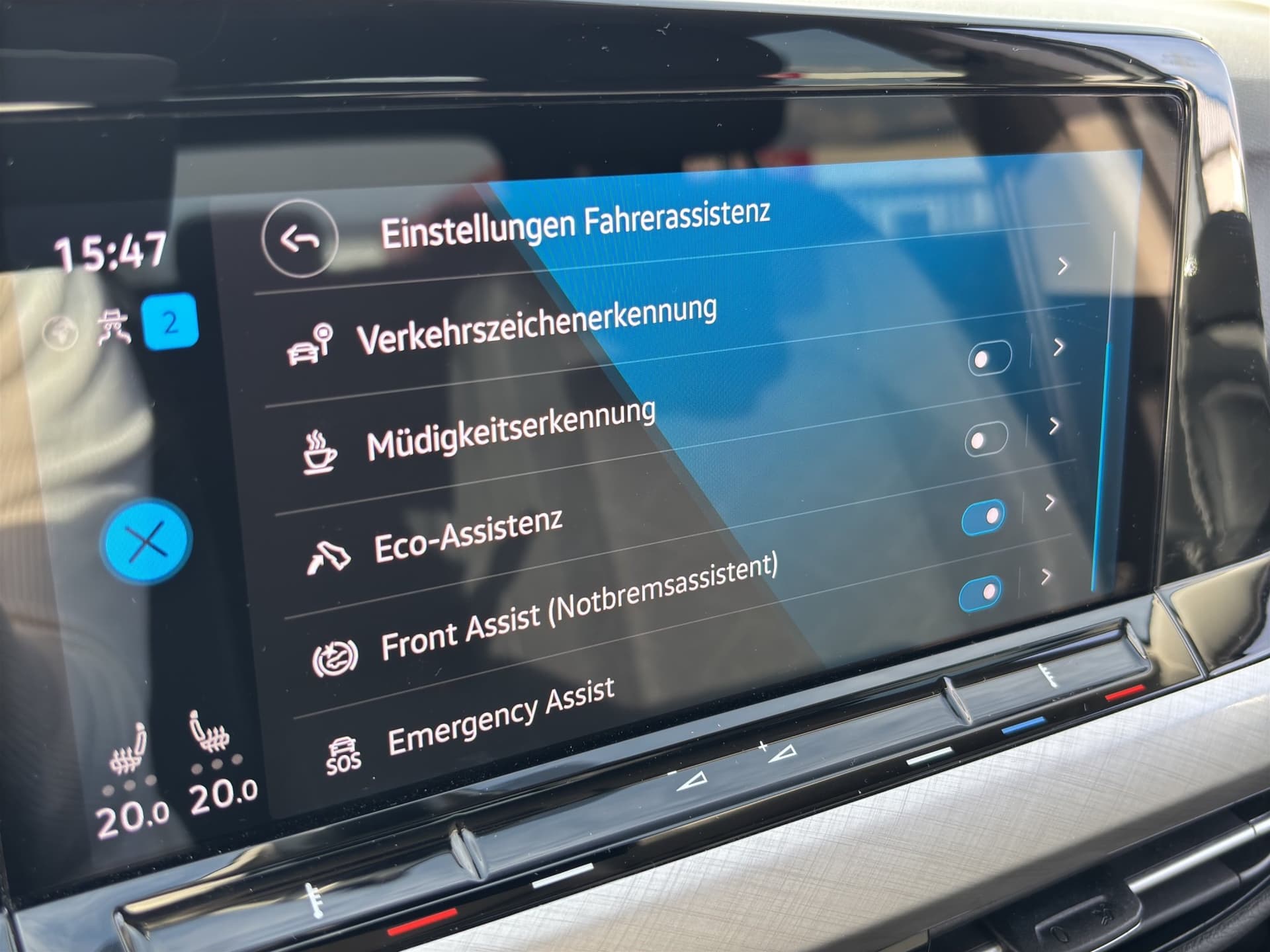 Volkswagen Golf Life 1.0 TSI DSG 110 PS ACC NAVI Kamera Bild 23