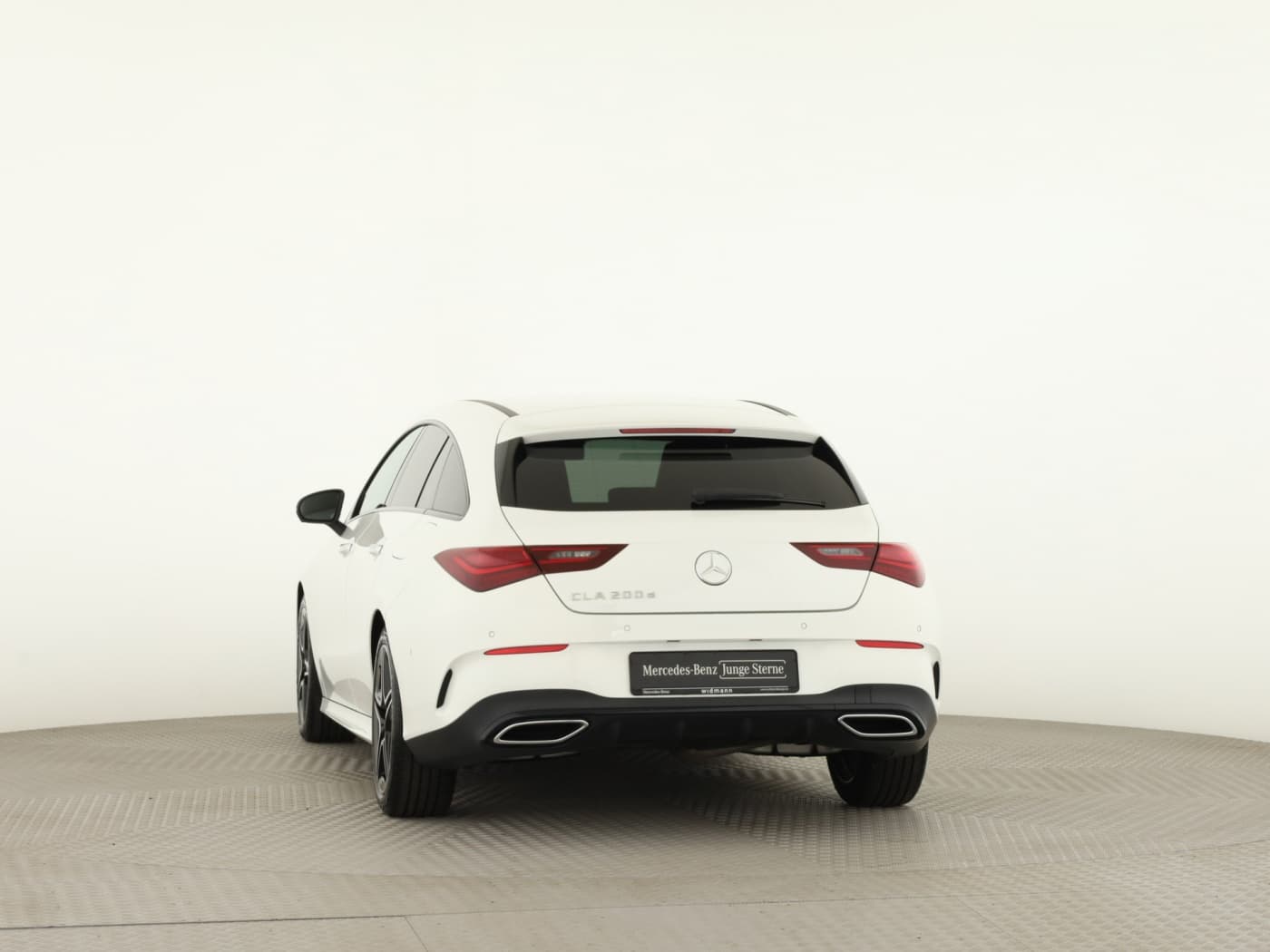 Mercedes-Benz CLA 200 d SB Bild 4
