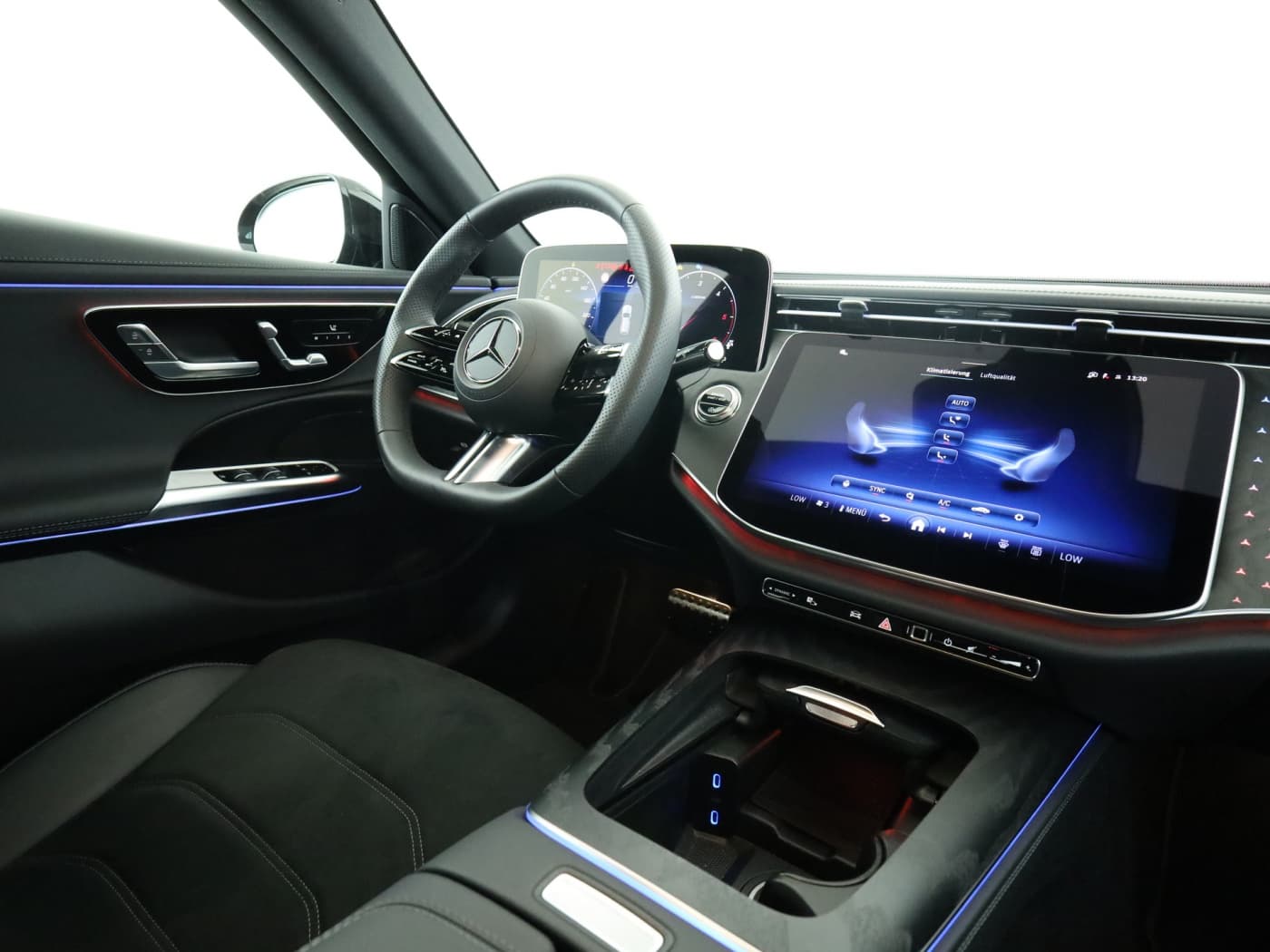 Mercedes-Benz E 220 d 4M T Bild 10