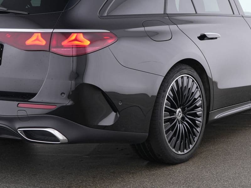 Mercedes-Benz E 220 d T Bild 9