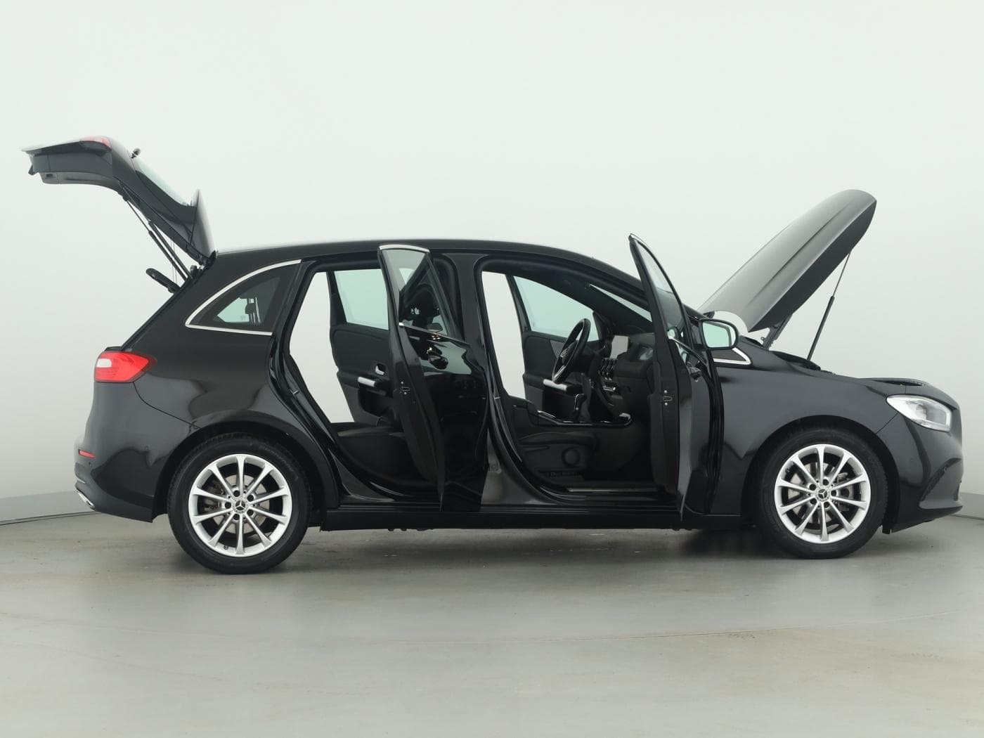 Mercedes-Benz B 180 Bild 8