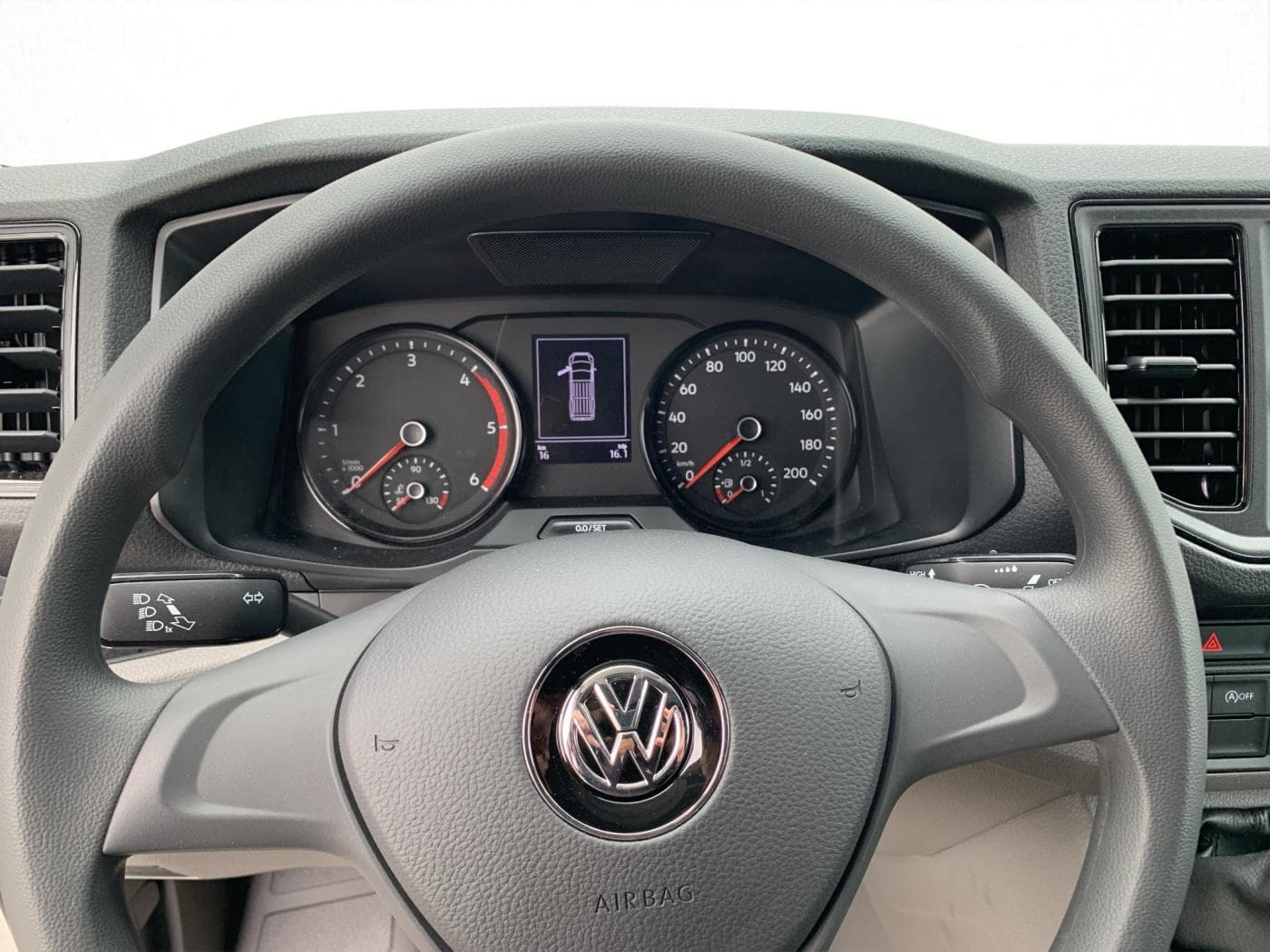 Volkswagen Crafter 2.0 TDI Kasten FWD Bild 11