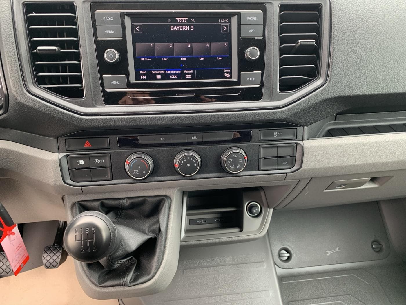 Volkswagen Crafter 2.0 TDI Kasten FWD Bild 12