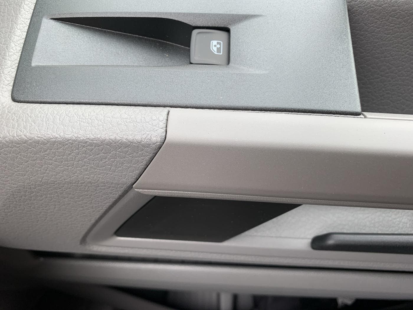 Volkswagen Crafter 2.0 TDI Kasten FWD Bild 14