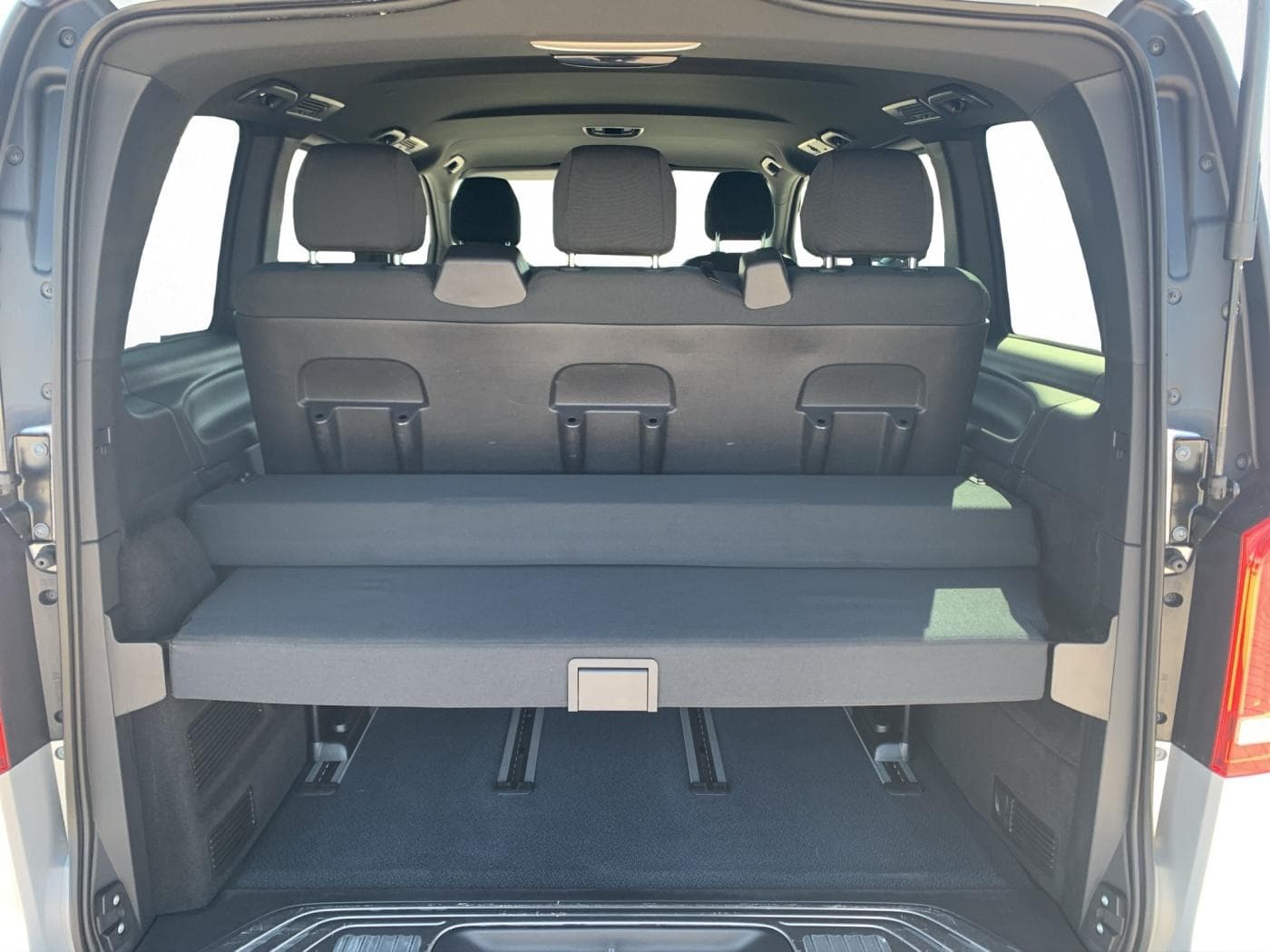 Mercedes-Benz V 250 d 4MATIC AMG-Line Kompakt Bild 18