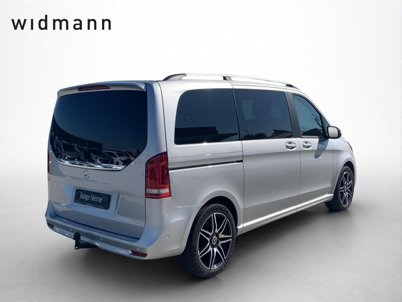 Mercedes-Benz V 250 d 4MATIC AMG-Line Kompakt Bild 2