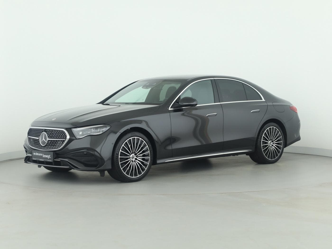 Mercedes-Benz E 400 e 4MATIC Bild 5