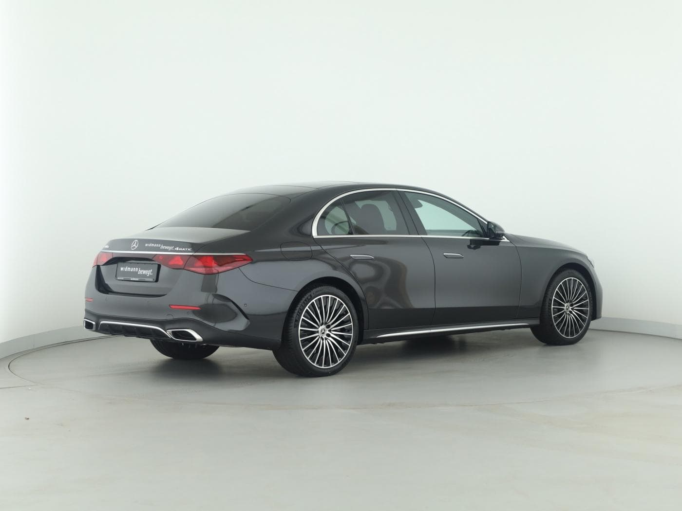 Mercedes-Benz E 400 e 4MATIC Bild 6