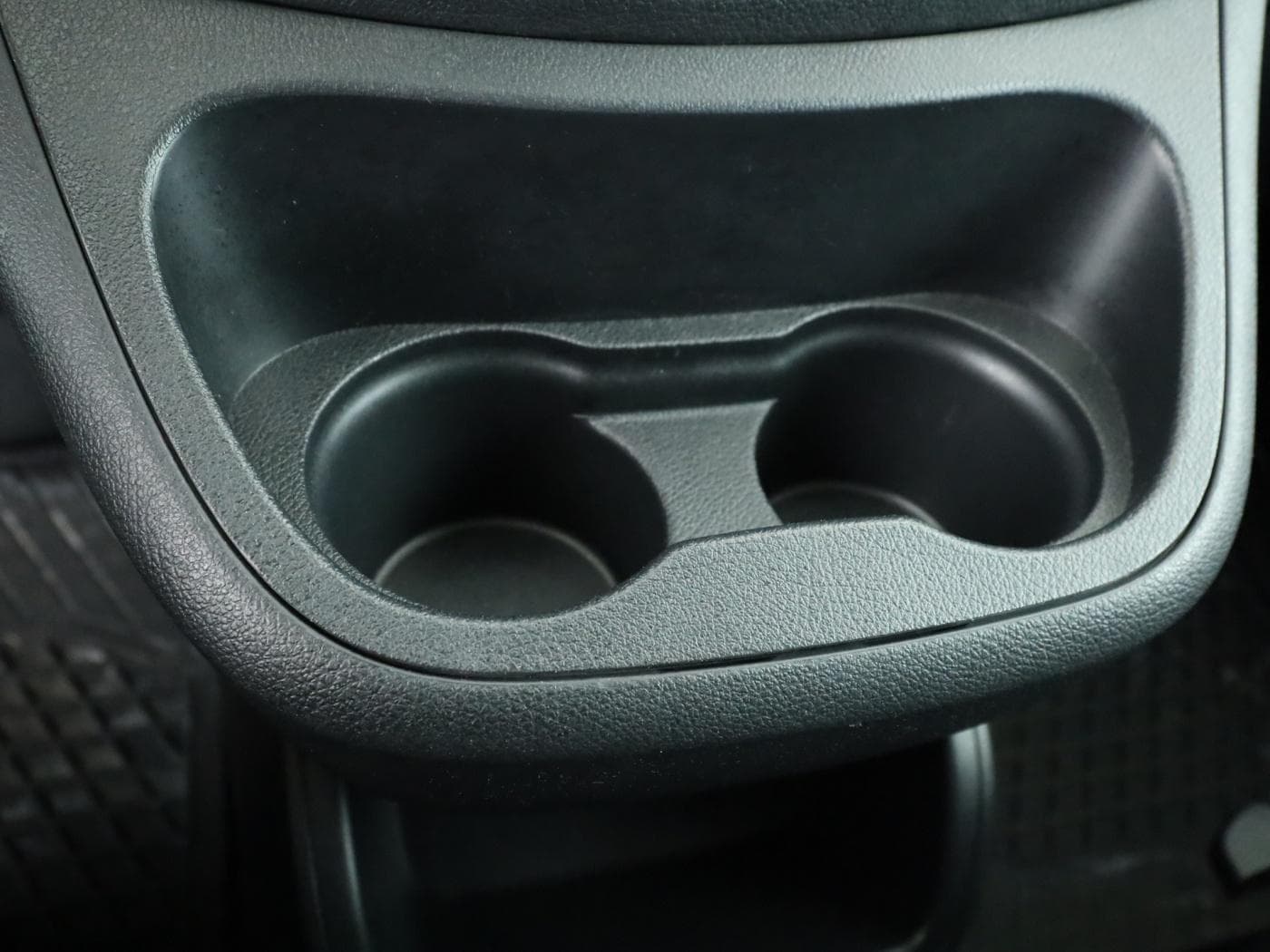 Mercedes-Benz eVito 129 Tourer PRO Lang 8_Sitze Bild 15