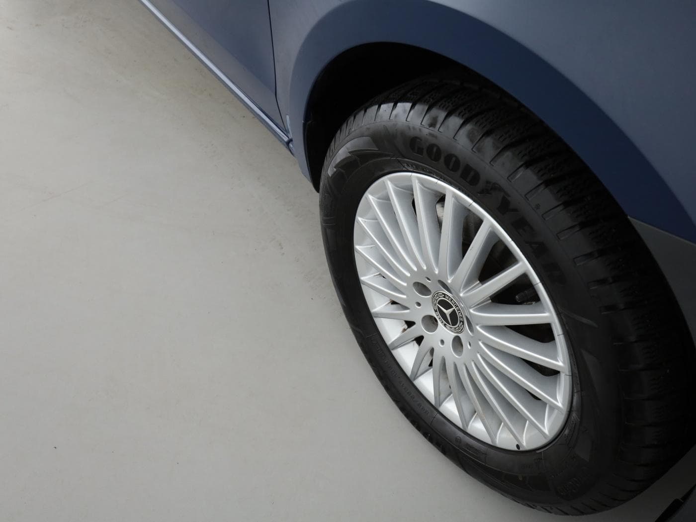 Mercedes-Benz eVito 129 Tourer PRO Lang 8_Sitze Bild 21