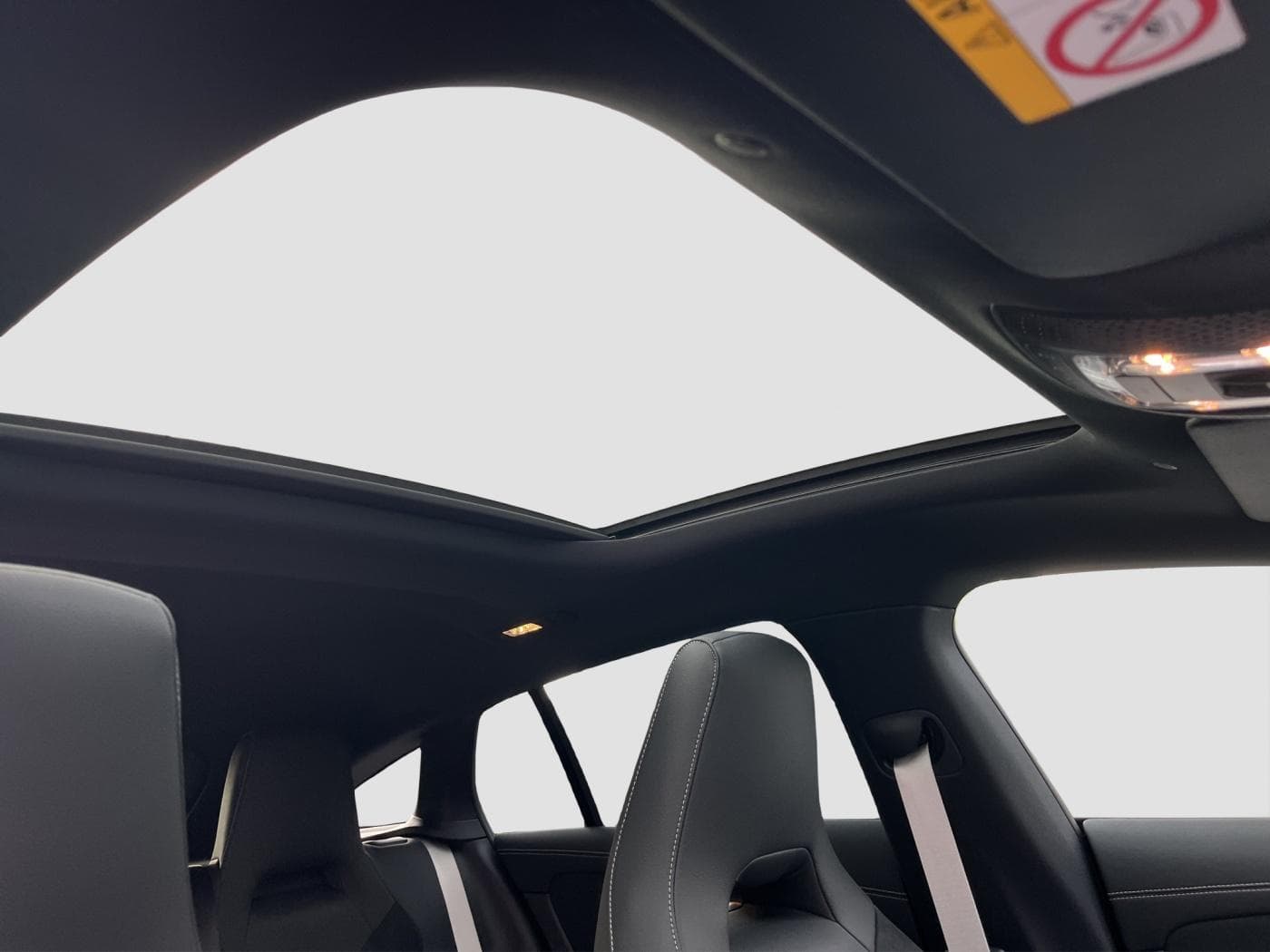 Mercedes-Benz CLA 200 SB Bild 15