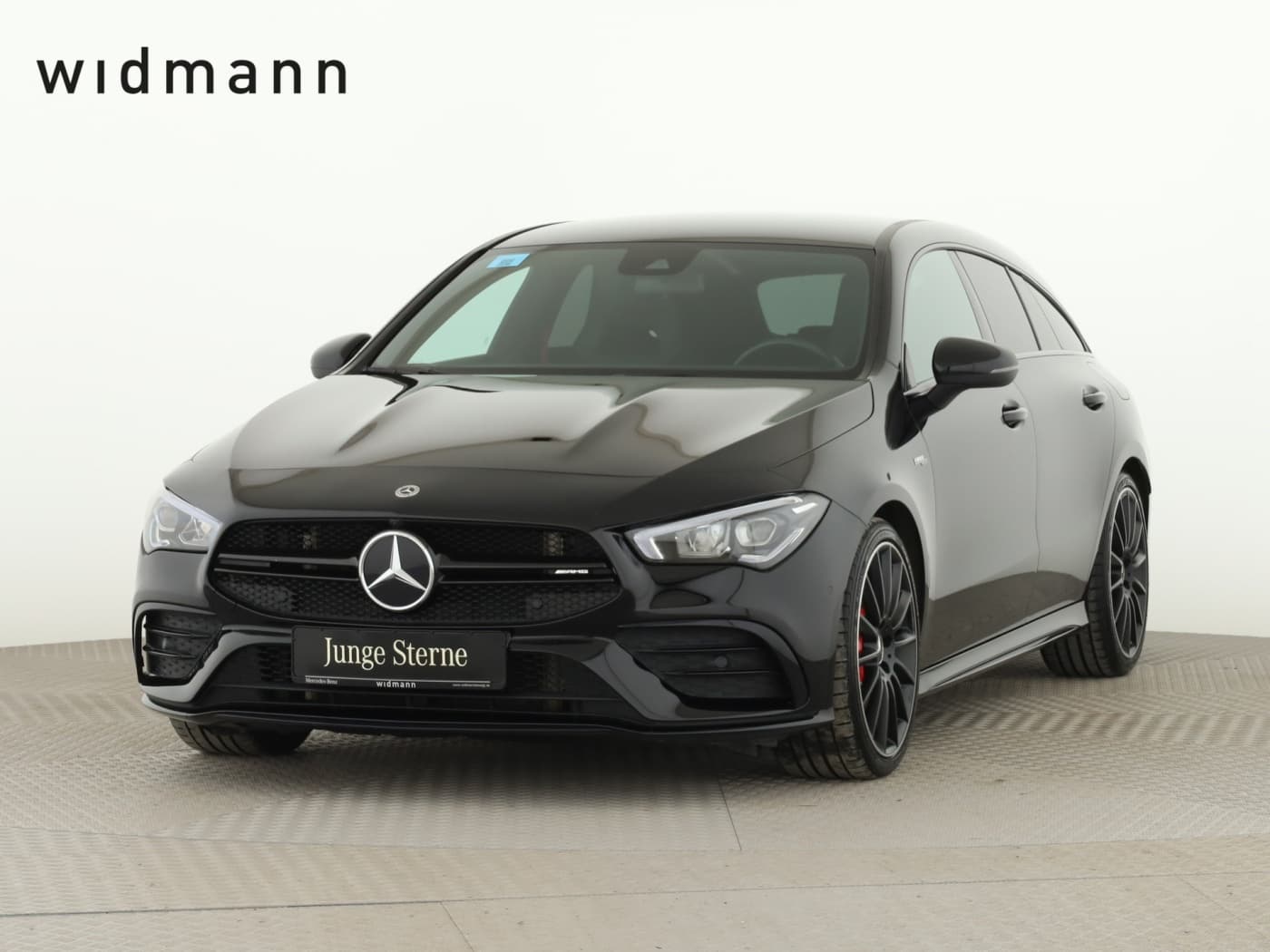 Mercedes-Benz CLA 35 AMG 4M SB