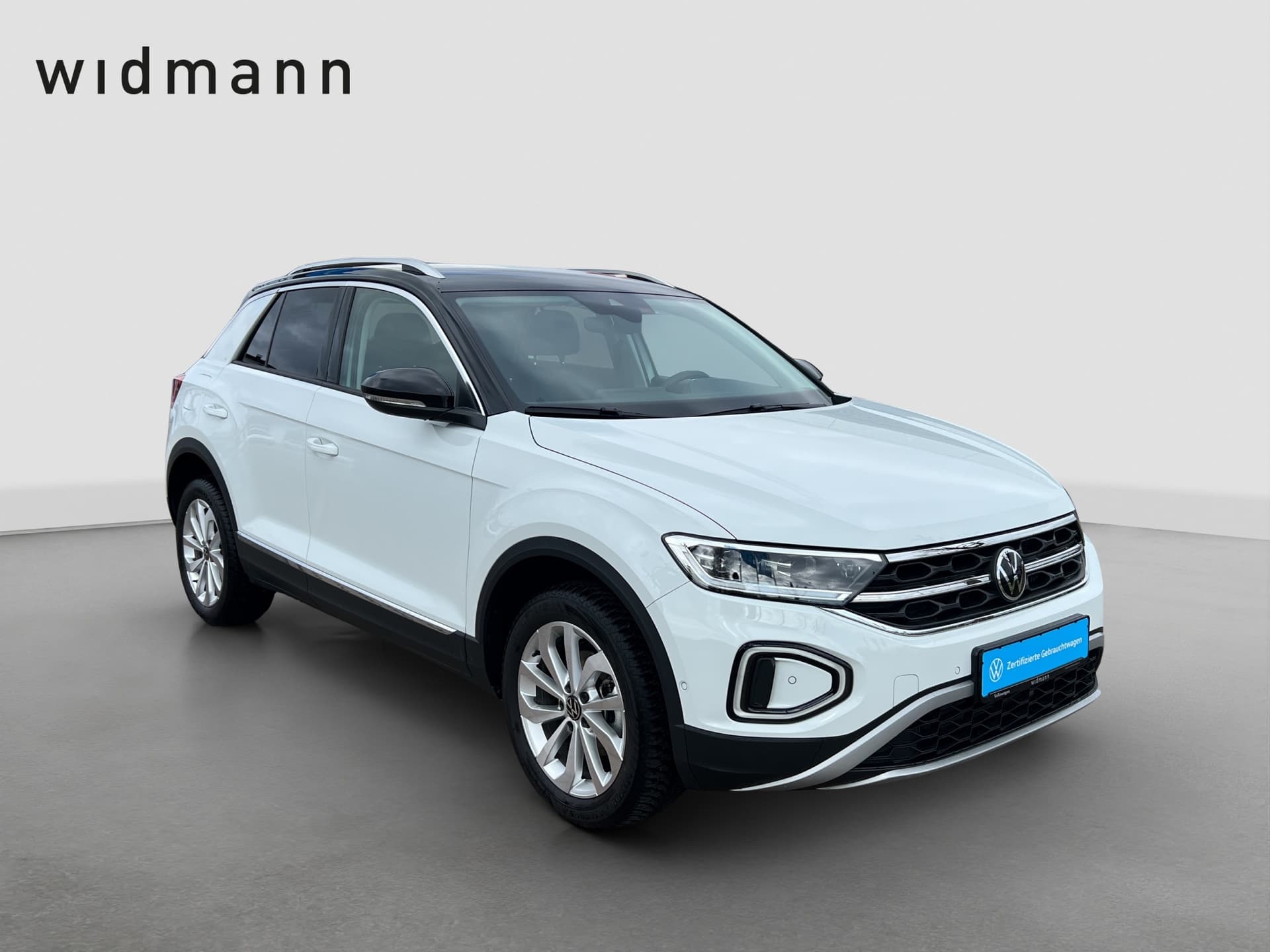 Volkswagen T-Roc Style 1.5 TSI 150 PS DSG AHK NAVI ACC LED Bild 7