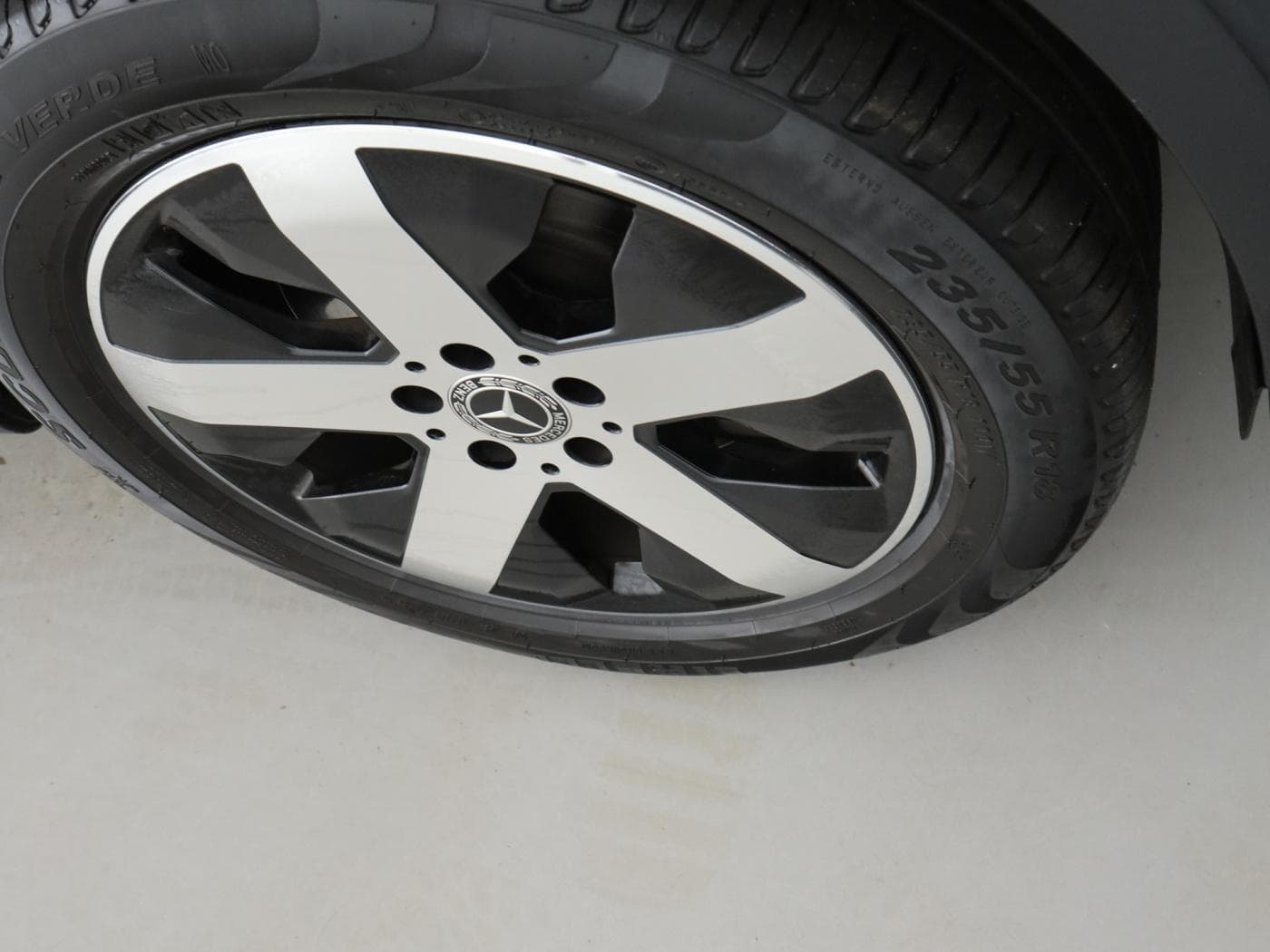 Mercedes-Benz GLB 220 d Bild 21