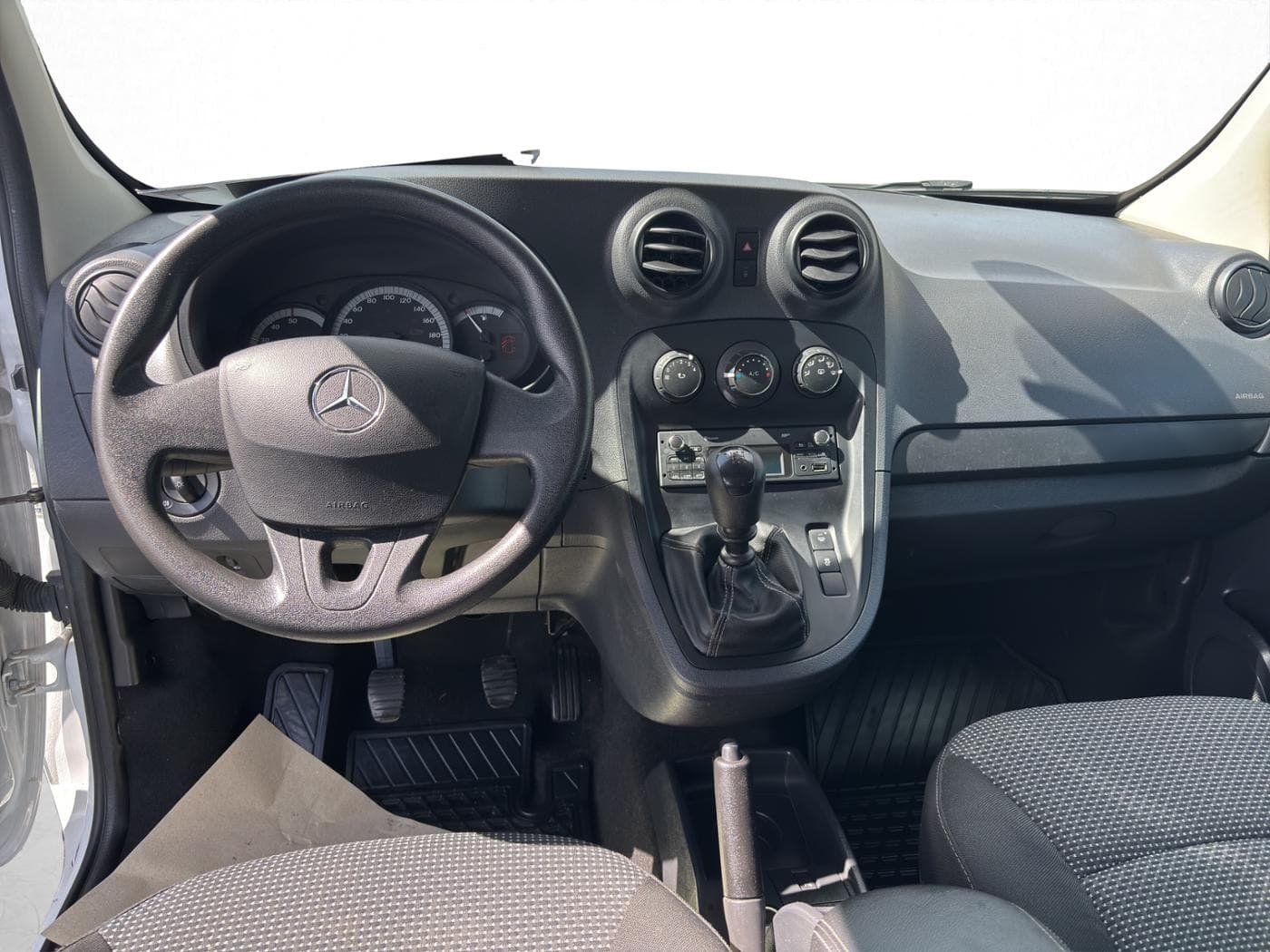 Mercedes-Benz Citan 109 CDI Tourer Lang Bild 9