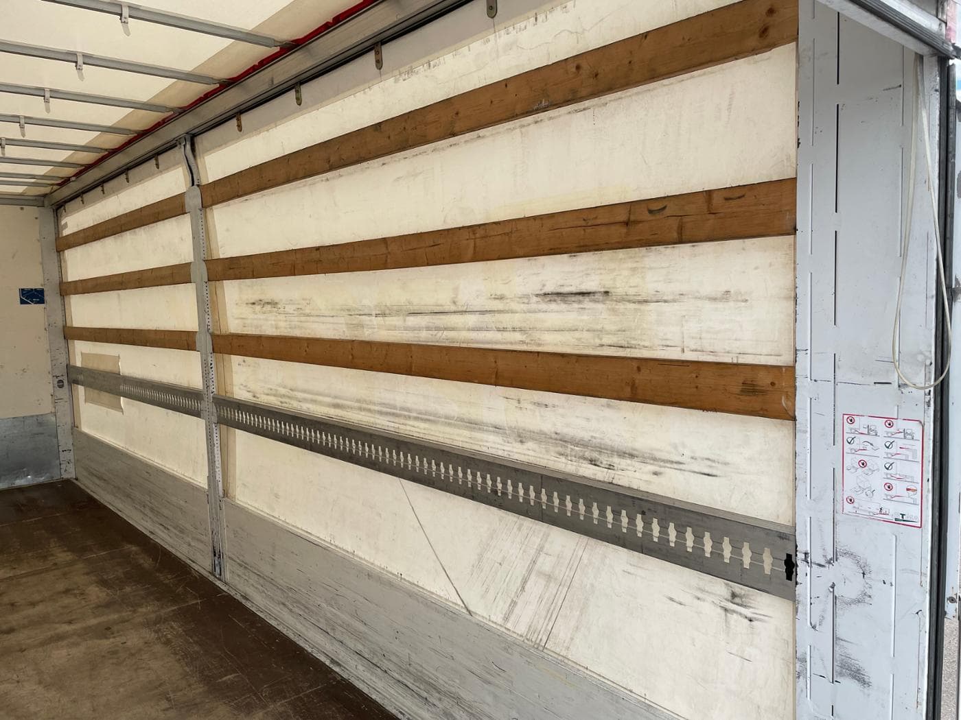 Mercedes-Benz Atego 1527 L ClassicSpace Bild 6