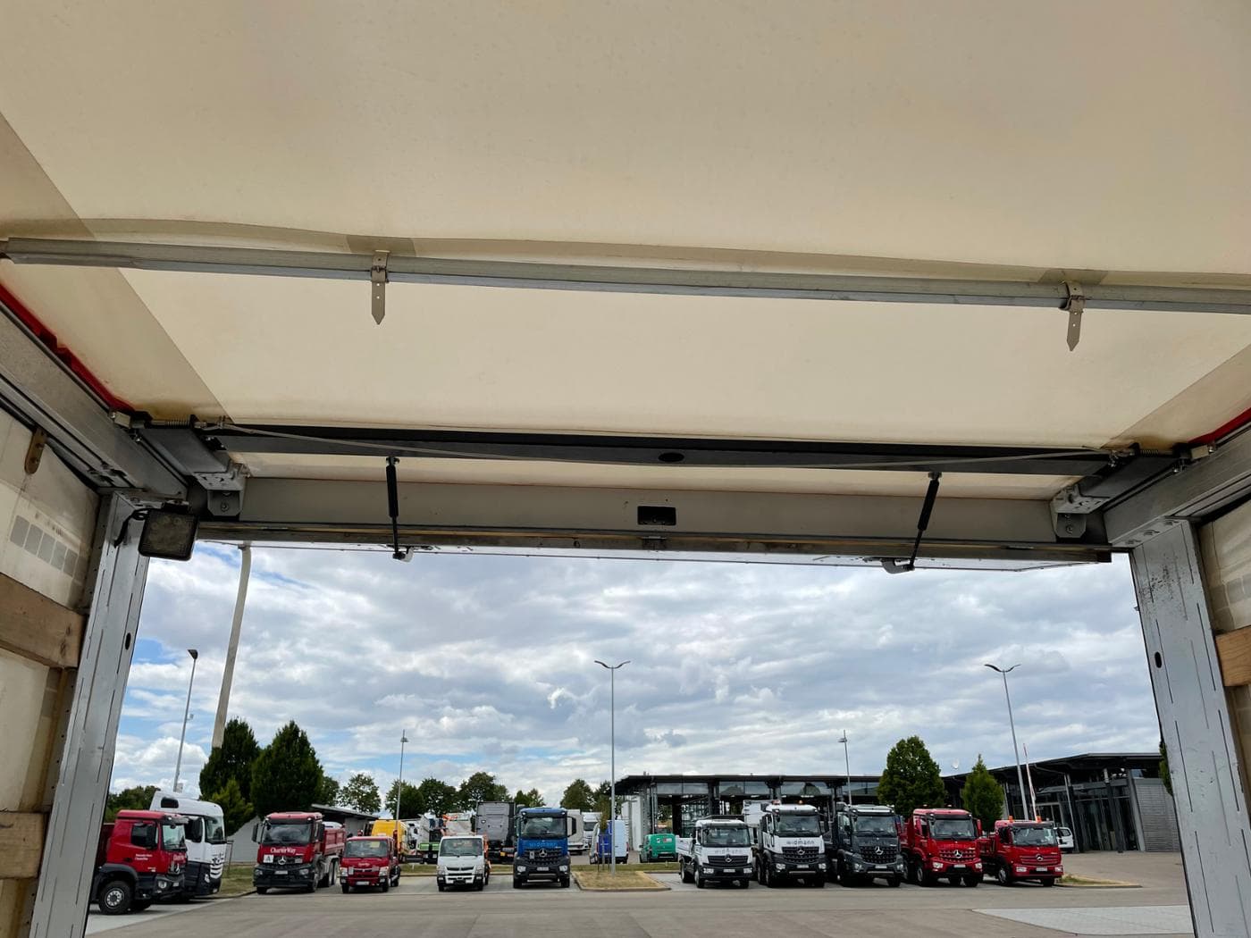 Mercedes-Benz Atego 1527 L ClassicSpace Bild 8