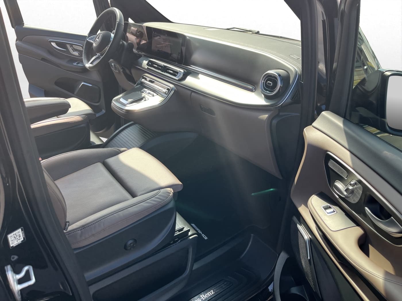 Mercedes-Benz V 300 d EXCLUSIVE AMG XL Bild 13