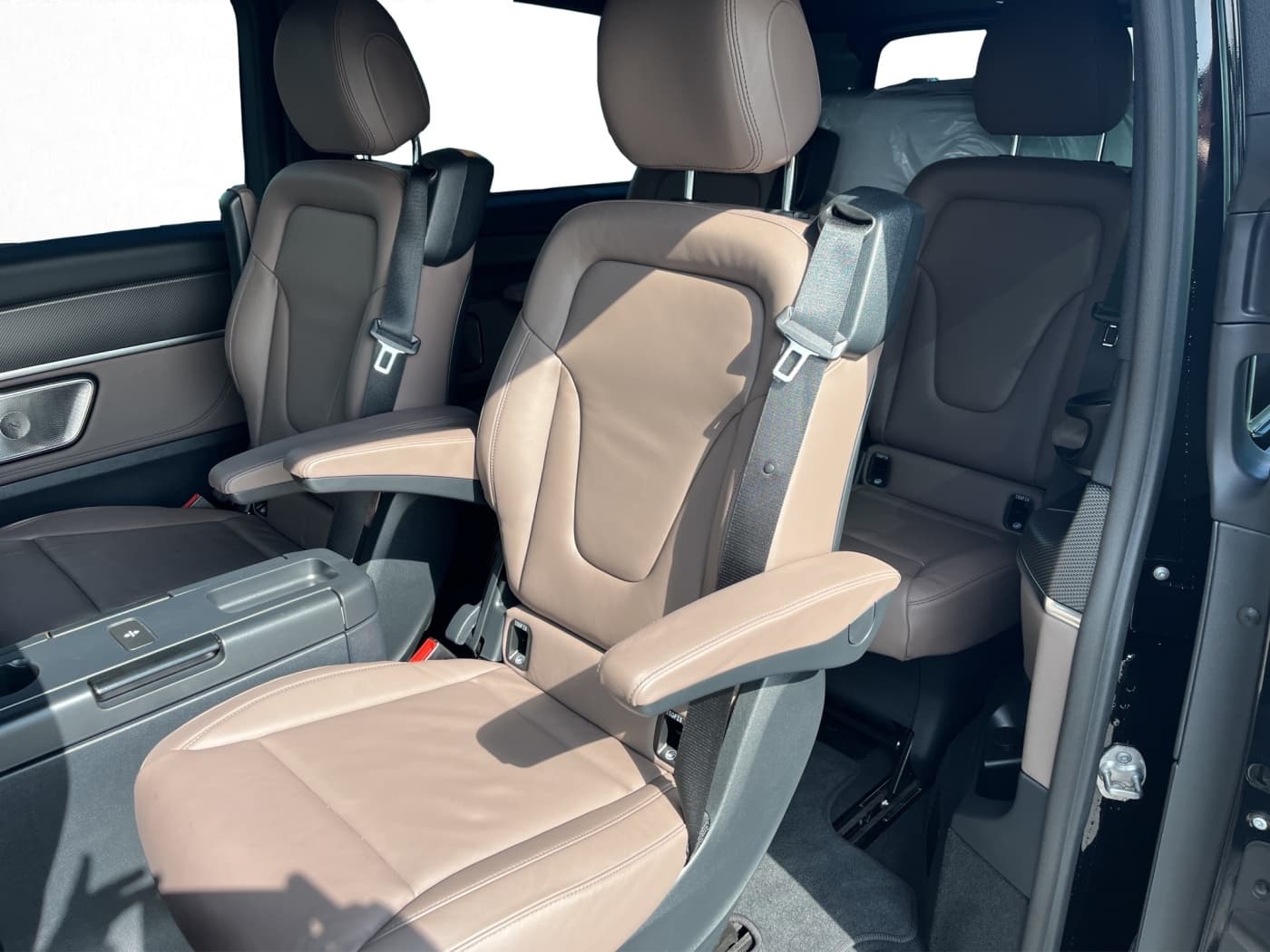 Mercedes-Benz V 300 d EXCLUSIVE AMG XL Bild 14