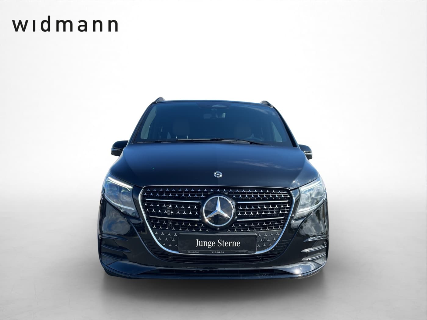 Mercedes-Benz V 300 d EXCLUSIVE AMG XL Bild 2