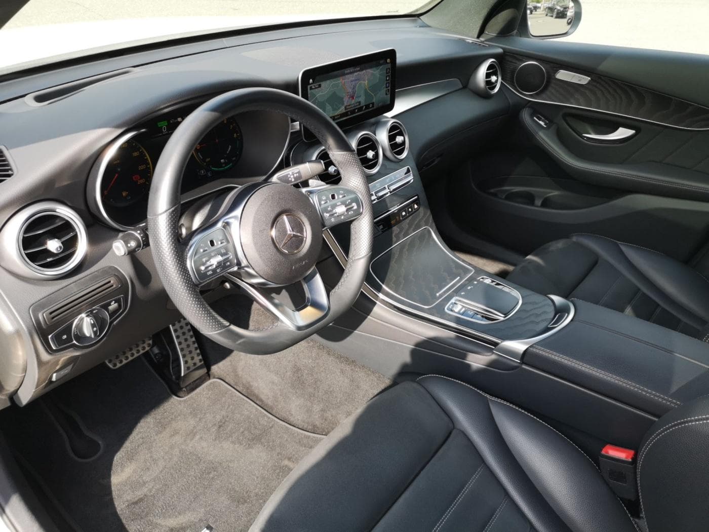 Mercedes-Benz GLC 300 e 4M Bild 20
