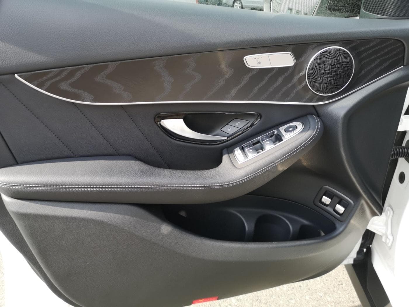 Mercedes-Benz GLC 300 e 4M Bild 21