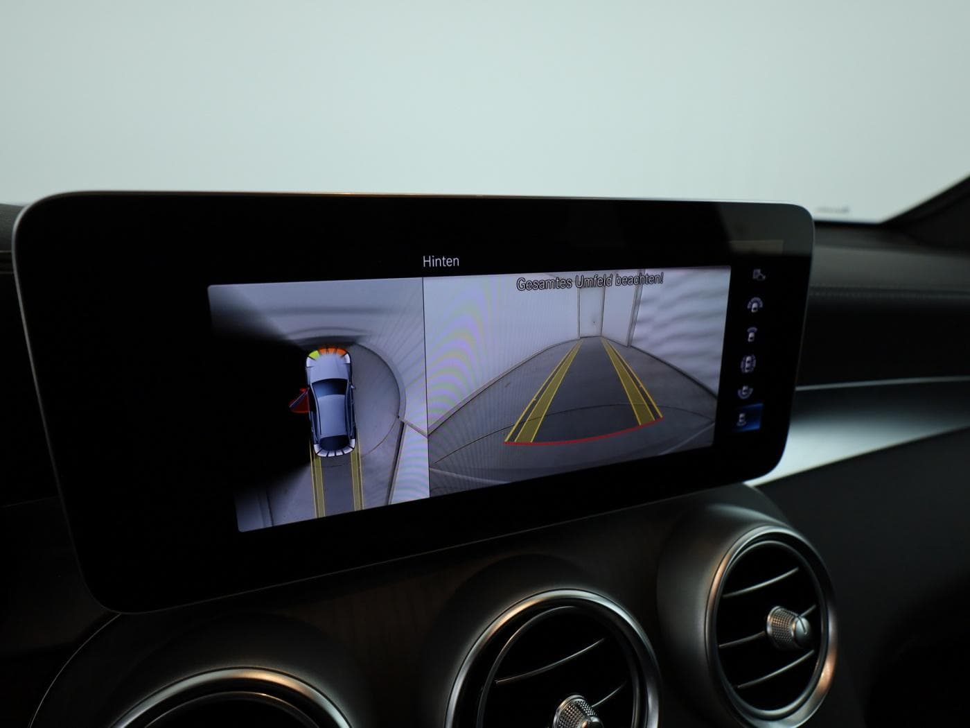 Mercedes-Benz GLC 300 4M Coup Bild 25