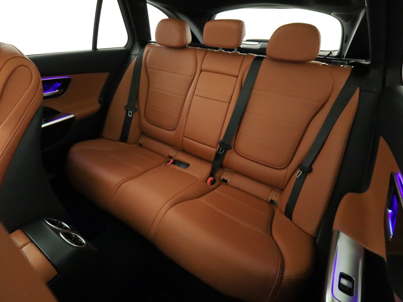 Mercedes-Benz C 300 e T Bild 18