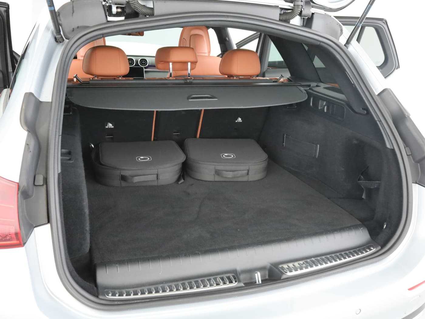 Mercedes-Benz C 300 e T Bild 22