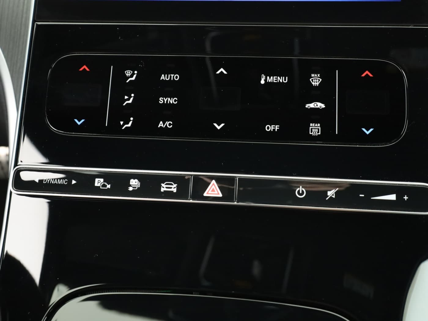 Mercedes-Benz C 300 e T Bild 14