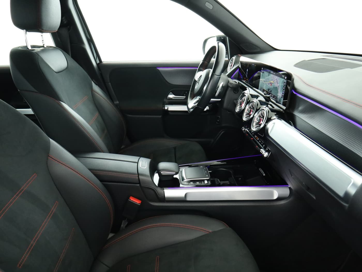 Mercedes-Benz EQB 300 4M Bild 17