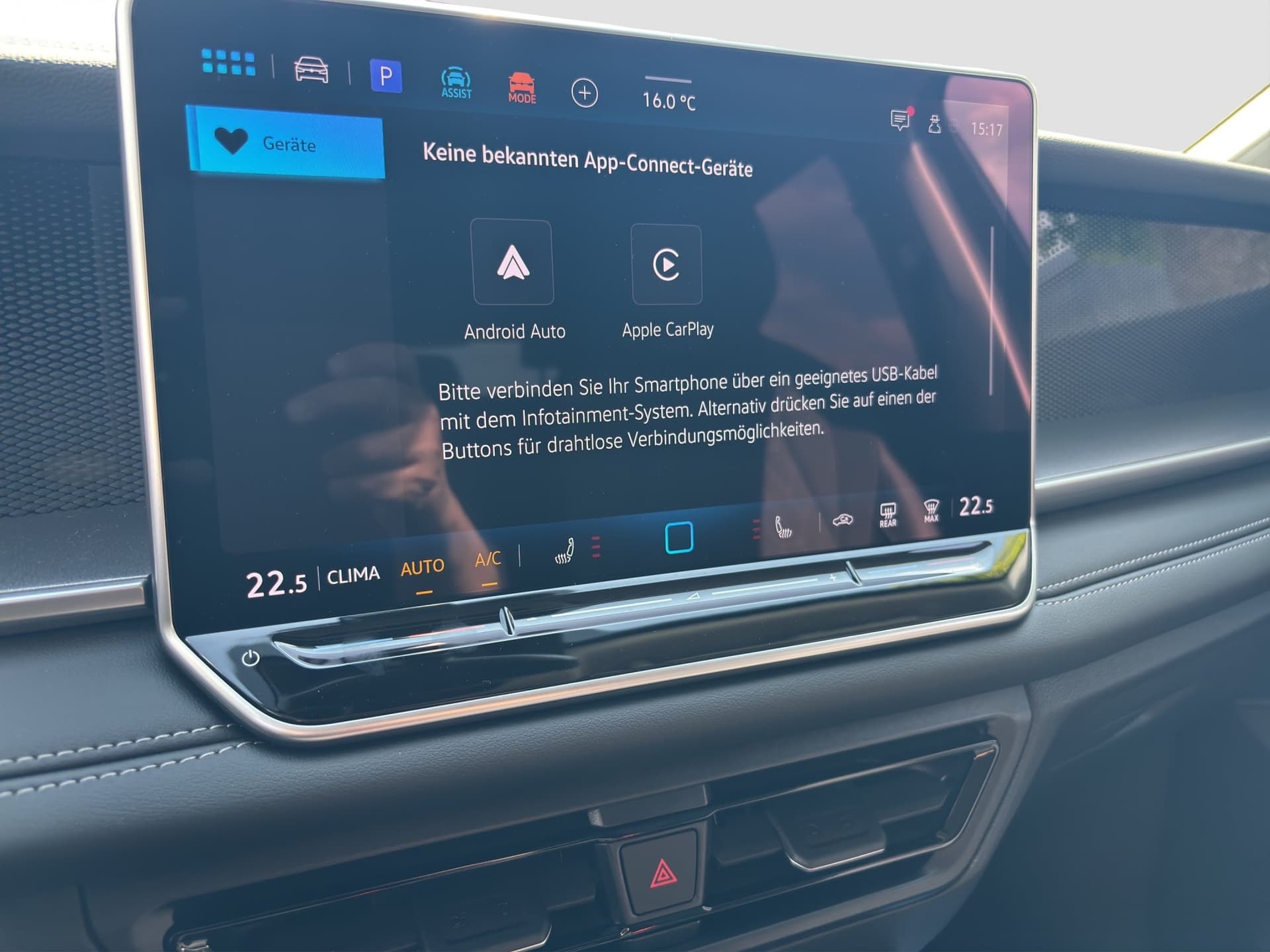 Volkswagen Tayron Life 1.5 eTSI 150 PS DSG AHK NAVI ACC Kamera Bild 11