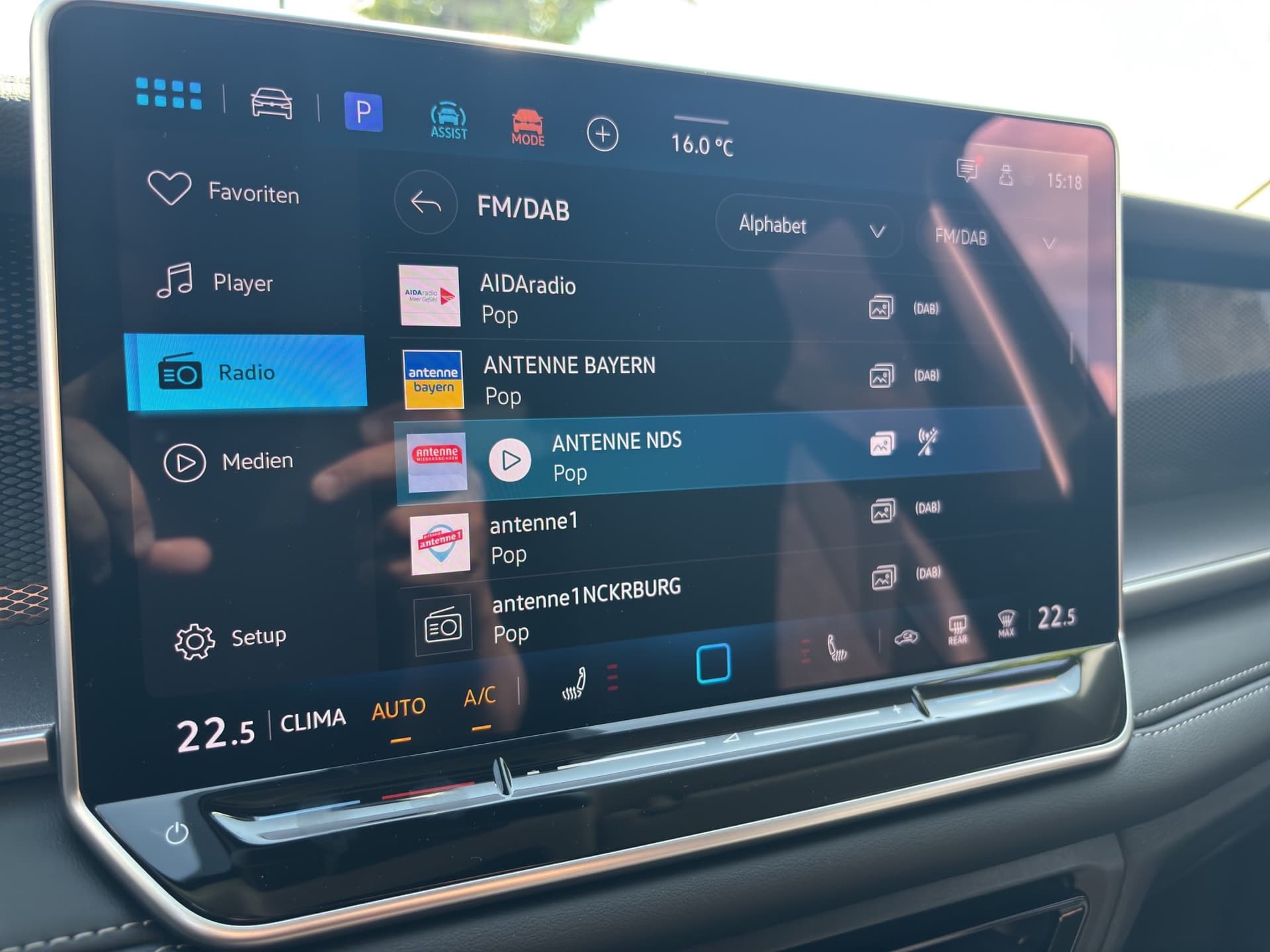 Volkswagen Tayron Life 1.5 eTSI 150 PS DSG AHK NAVI ACC Kamera Bild 21
