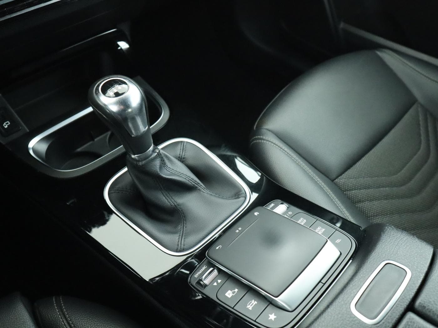 Mercedes-Benz B 180 d Bild 15