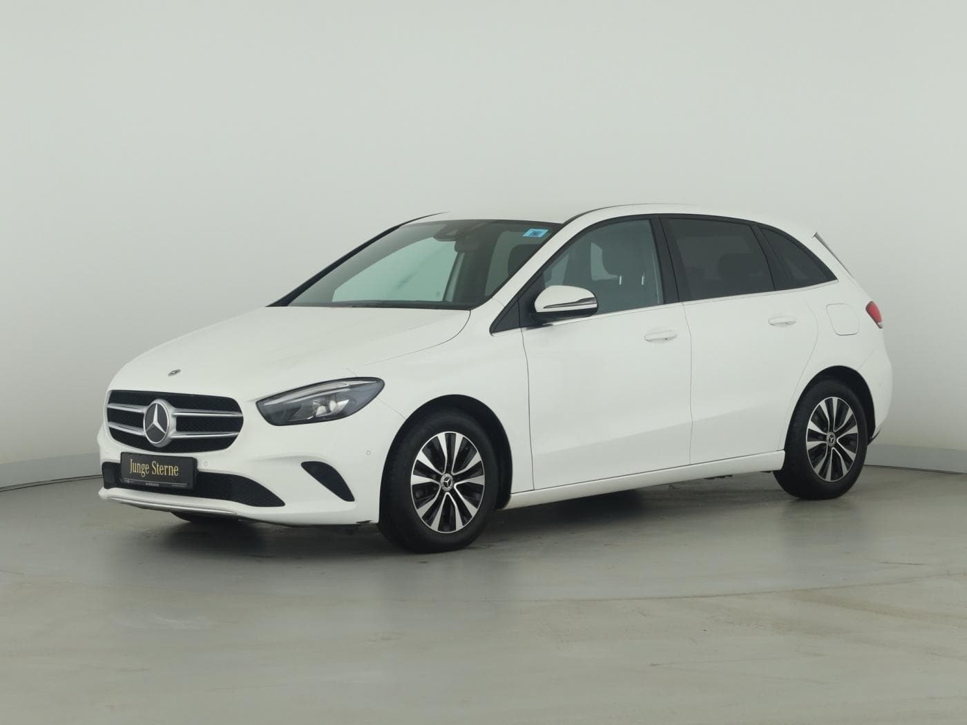 Mercedes-Benz B 180 d Bild 5