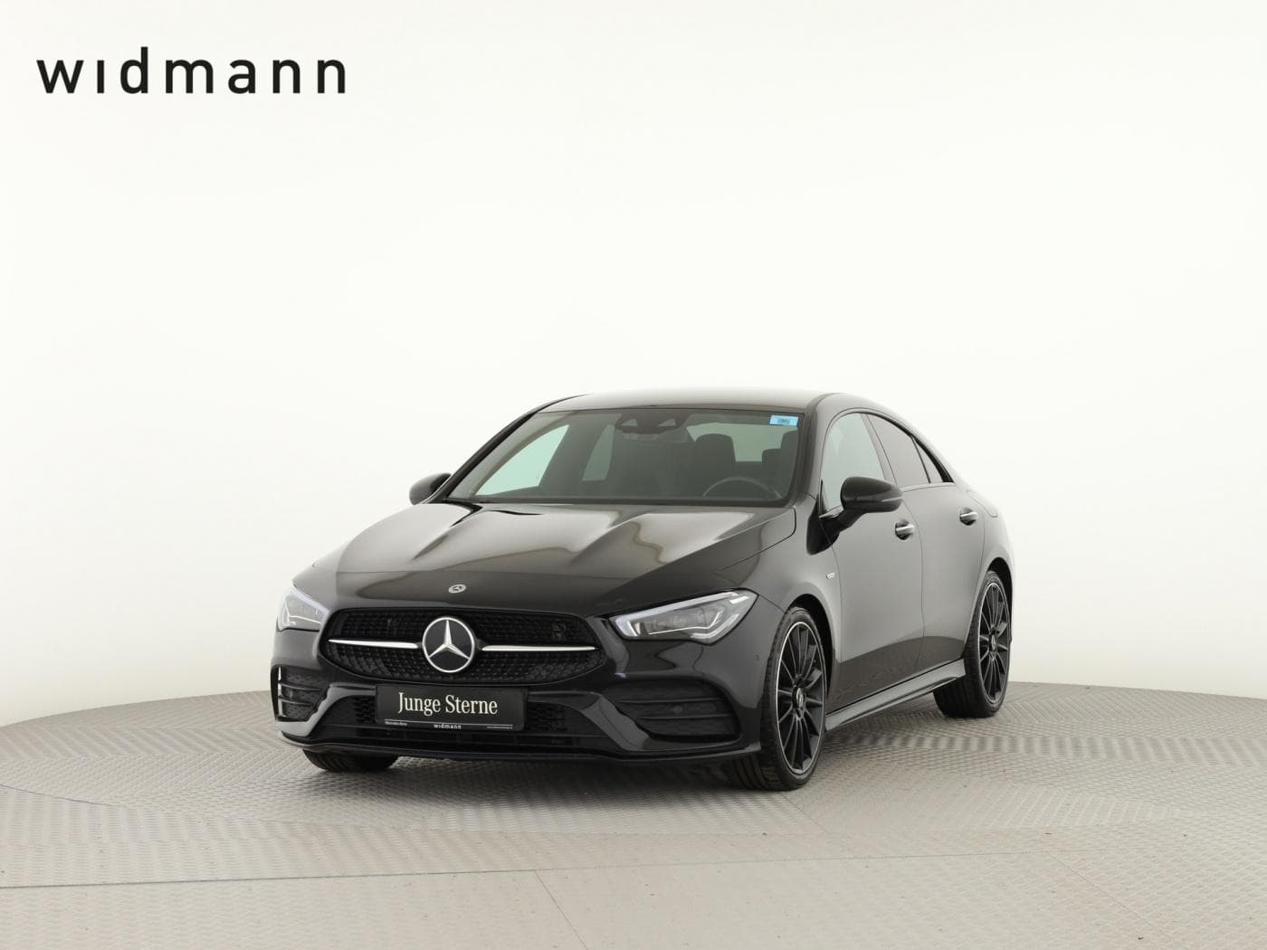 Mercedes-Benz CLA 220 d Bild 1