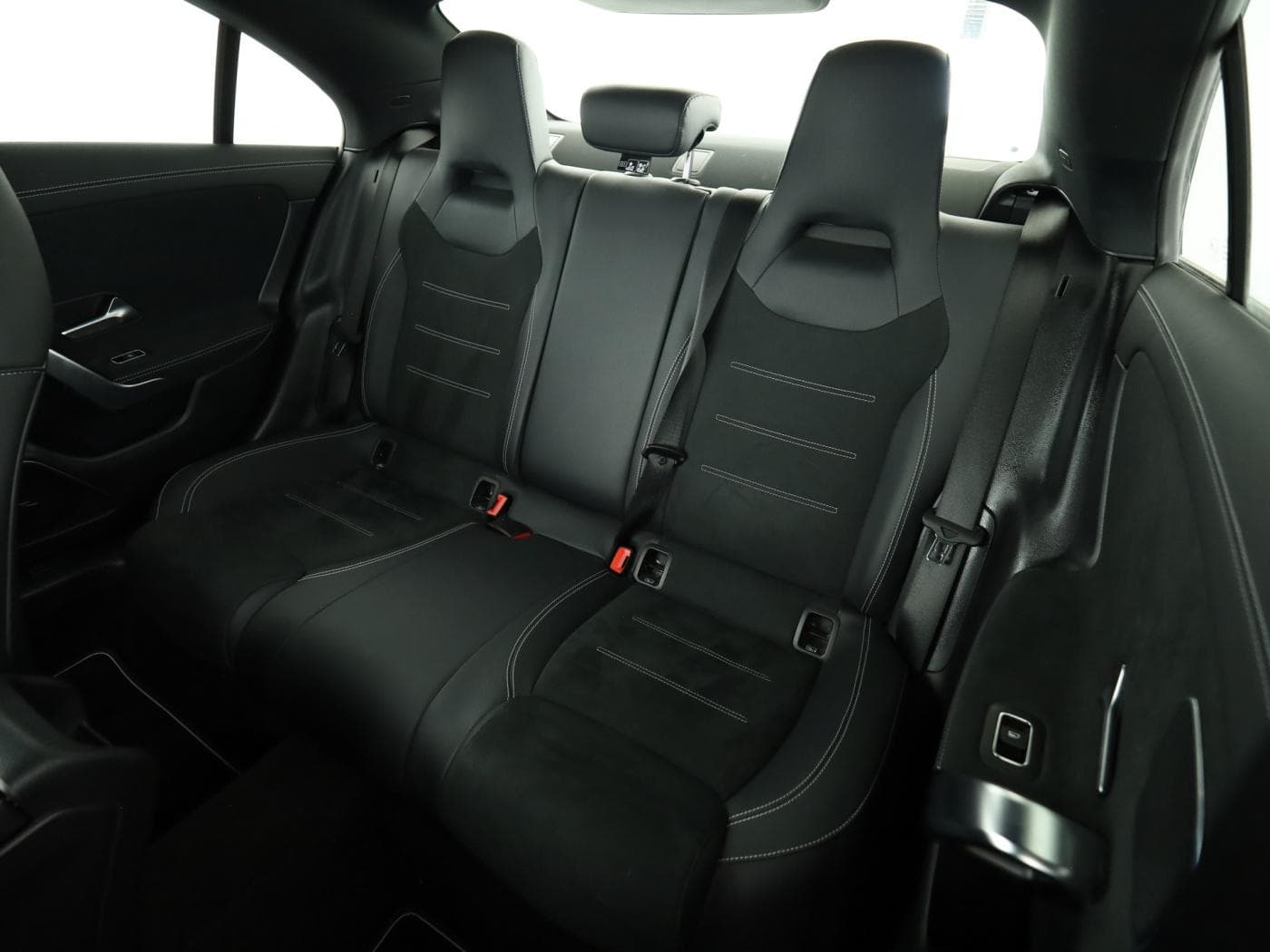 Mercedes-Benz CLA 220 d Bild 18