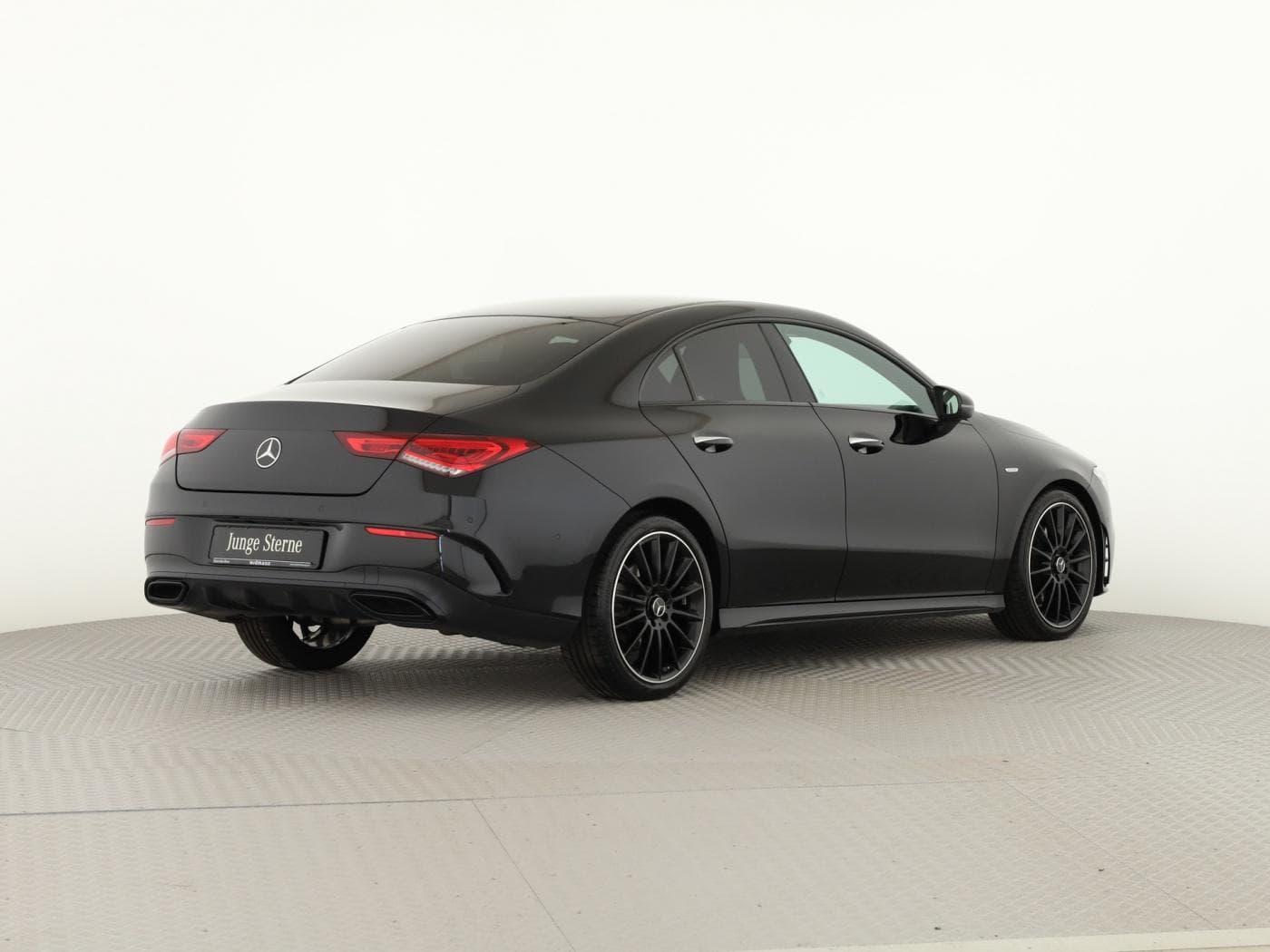 Mercedes-Benz CLA 220 d Bild 6