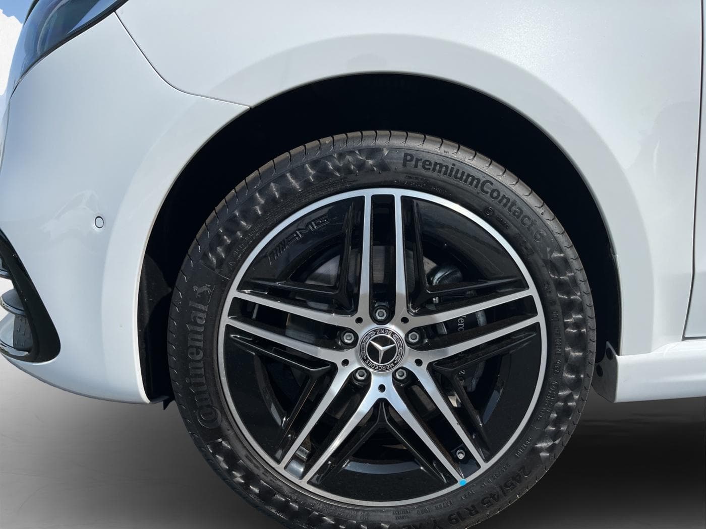 Mercedes-Benz V 250 d 4MATIC AVANTGARDE AMG Bild 16